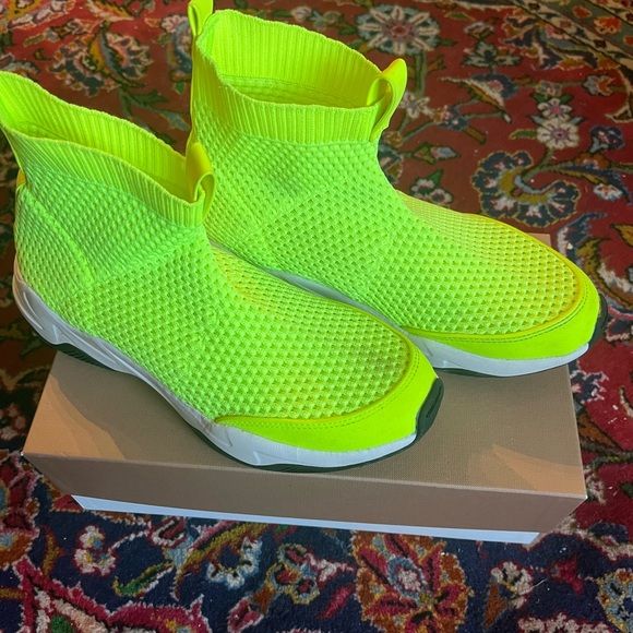 Zara Sock Sneaker - Picture 5 of 5